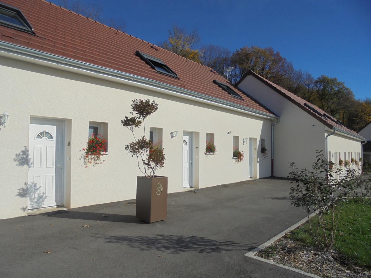 Gites De L'Oree Du Bois Boussieres Kültér fotó